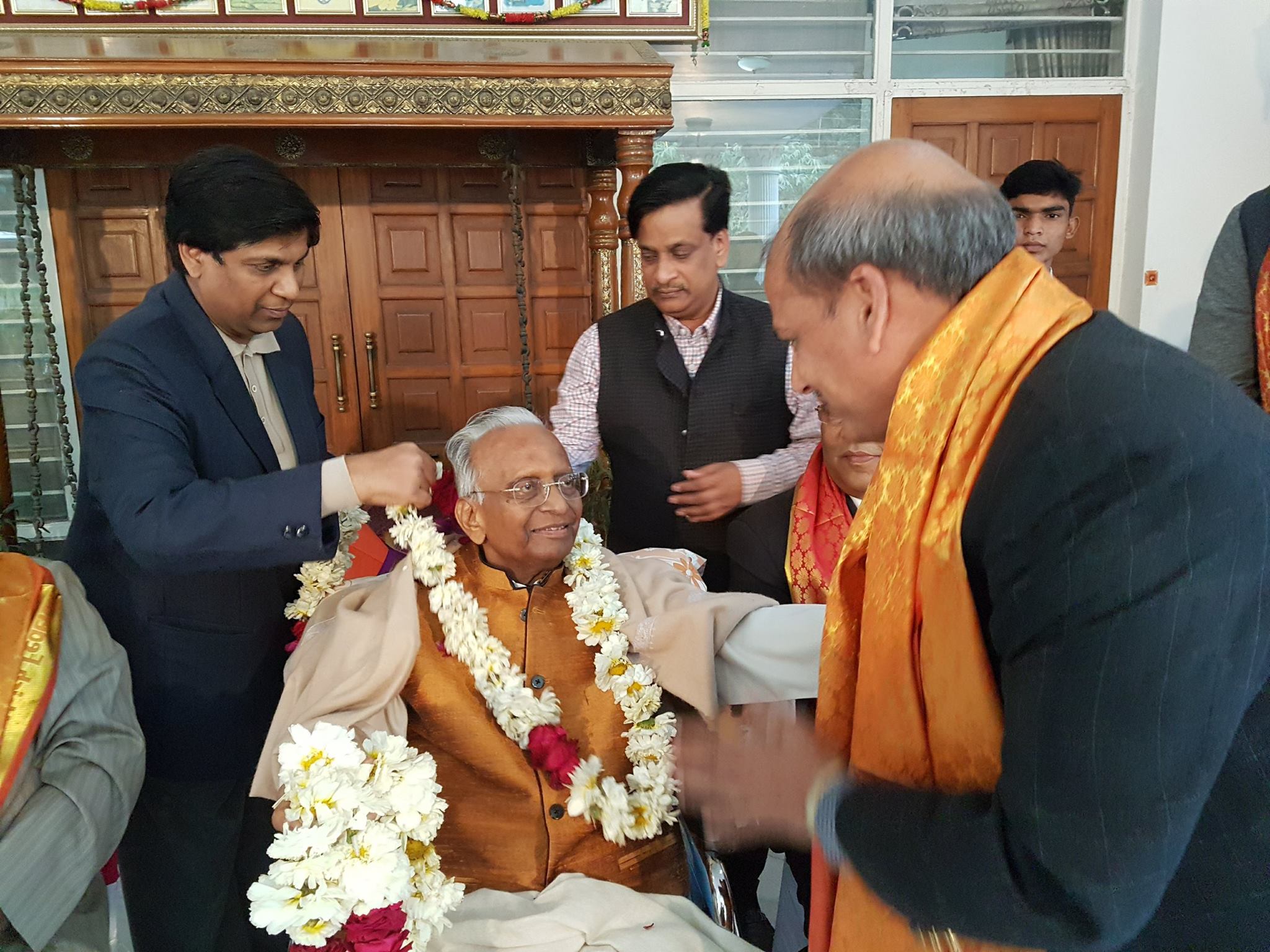 (1 Jan 2017) - Joined the Extraordinary General Meeting of the International Vaish Federation at New Delhi.
